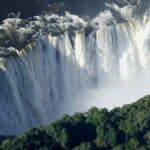 Breitester Wasserfall der Welt?